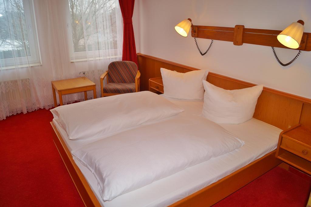 Hotel Rahlstedter Hof Hamburg Exterior photo